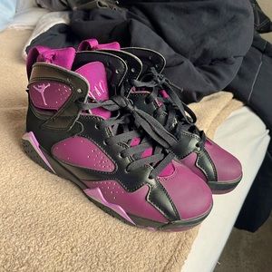 size 6, jordan retro 6’s , mulberry